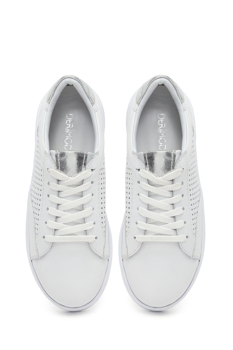 Kadın Beyaz Bağcıklı Deri Sneaker