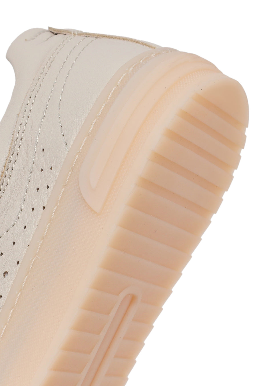Woman Cream Lace-up Leather Sneaker