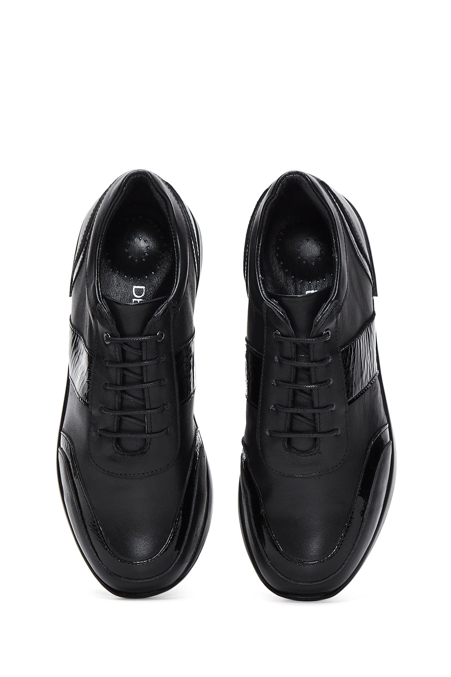 Women's Black Leather Sneaker