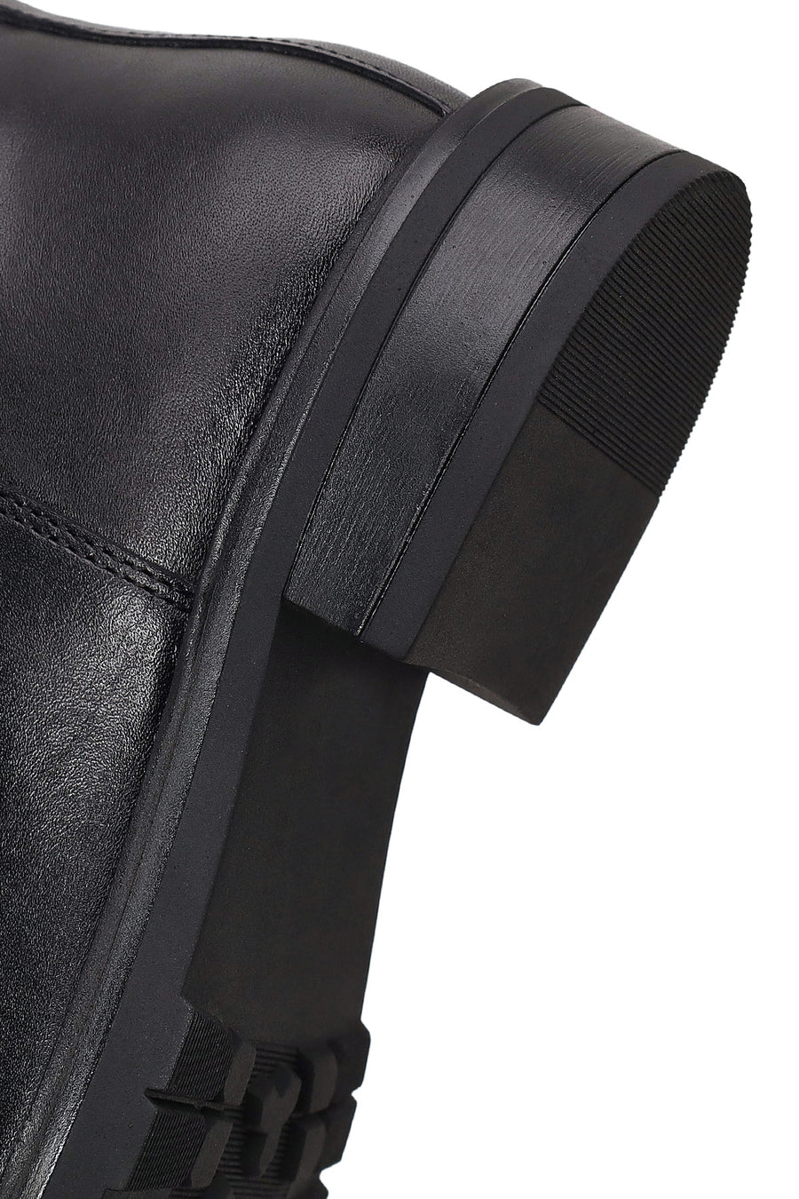 Woman Black Buckled Zip Closure Leather Casual Boots