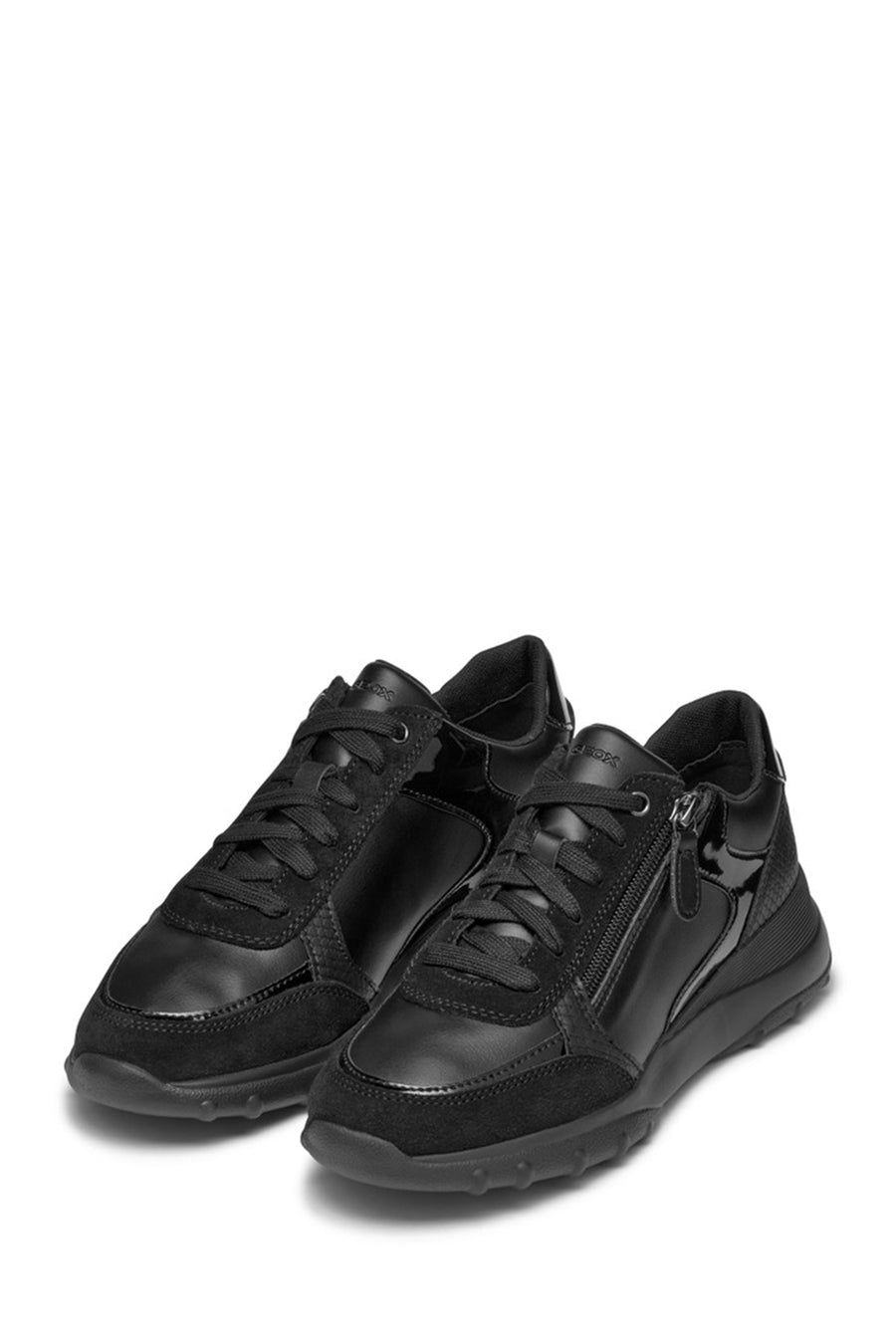 Geox Kadın Siyah Bağcıklı Kalın Tabanlı Deri Sneaker