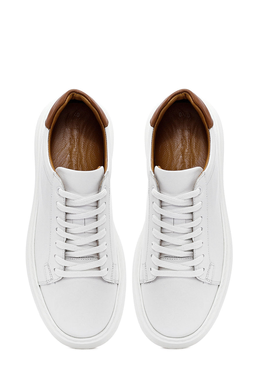 Erkek Beyaz Bağcıklı Kalın Tabanlı Deri Sneaker
