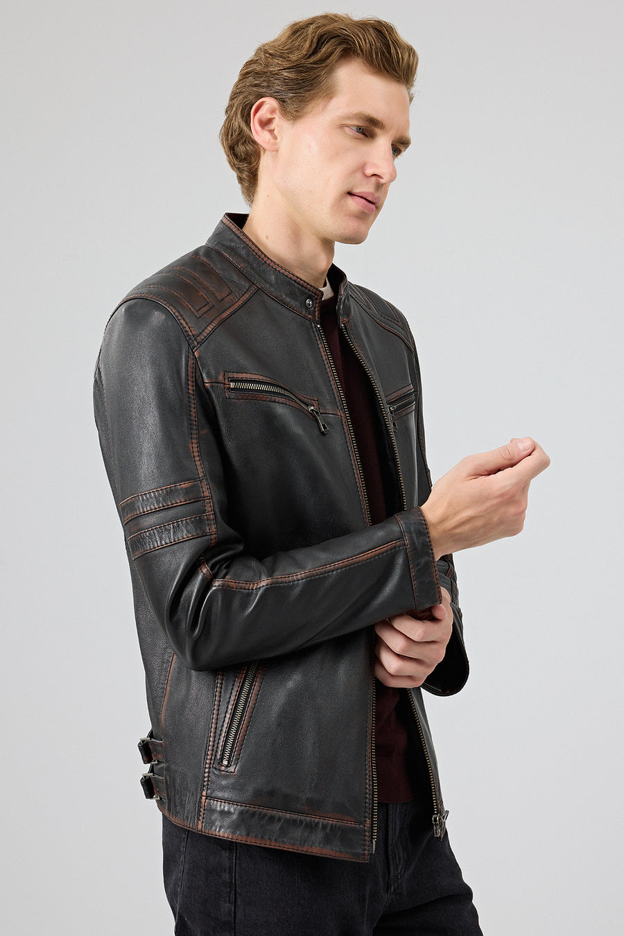 Leonard Men's Brown Vintage Slim-Fit Leather Jacket