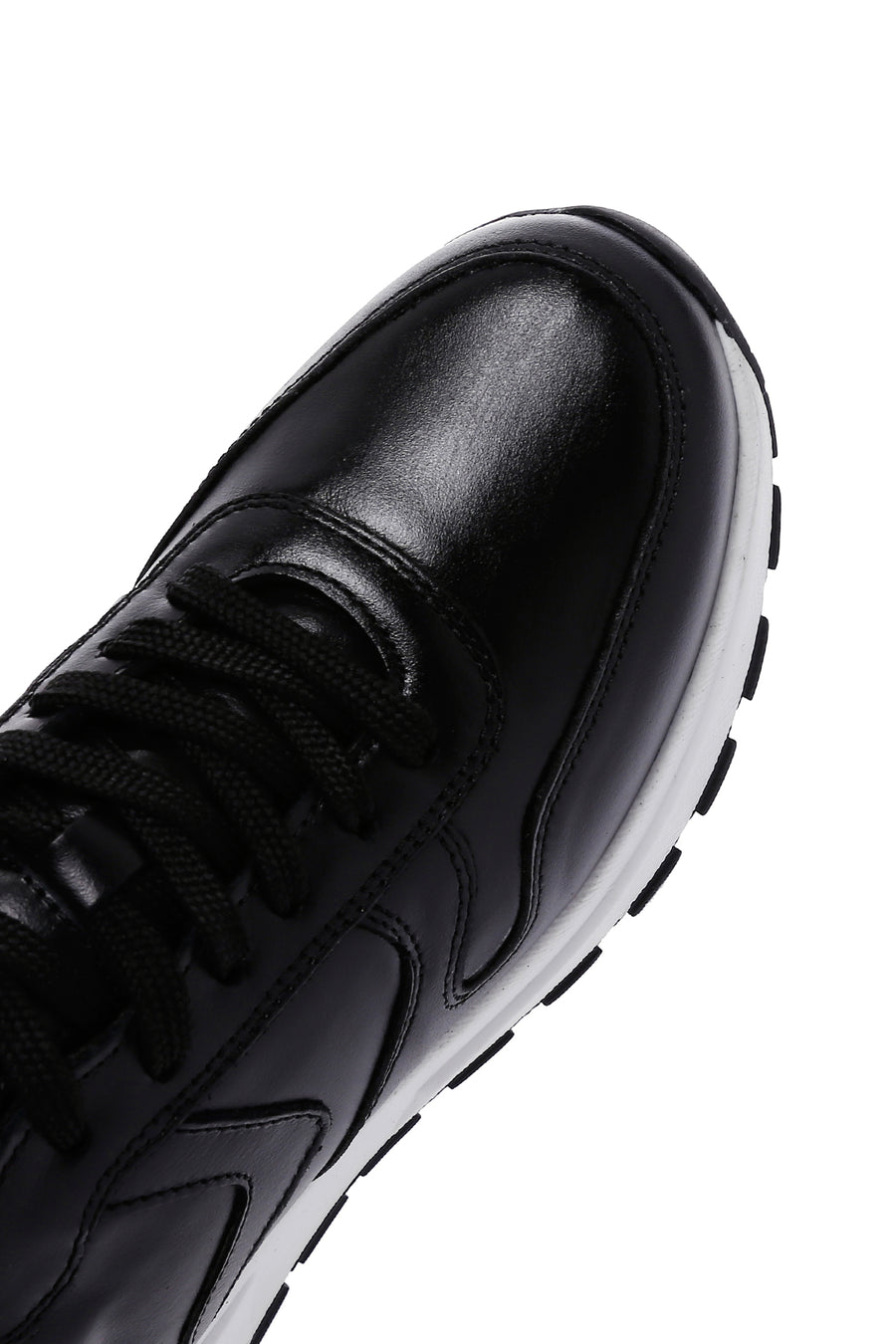 Kadın Siyah Kalın Tabanlı Deri Sneaker
