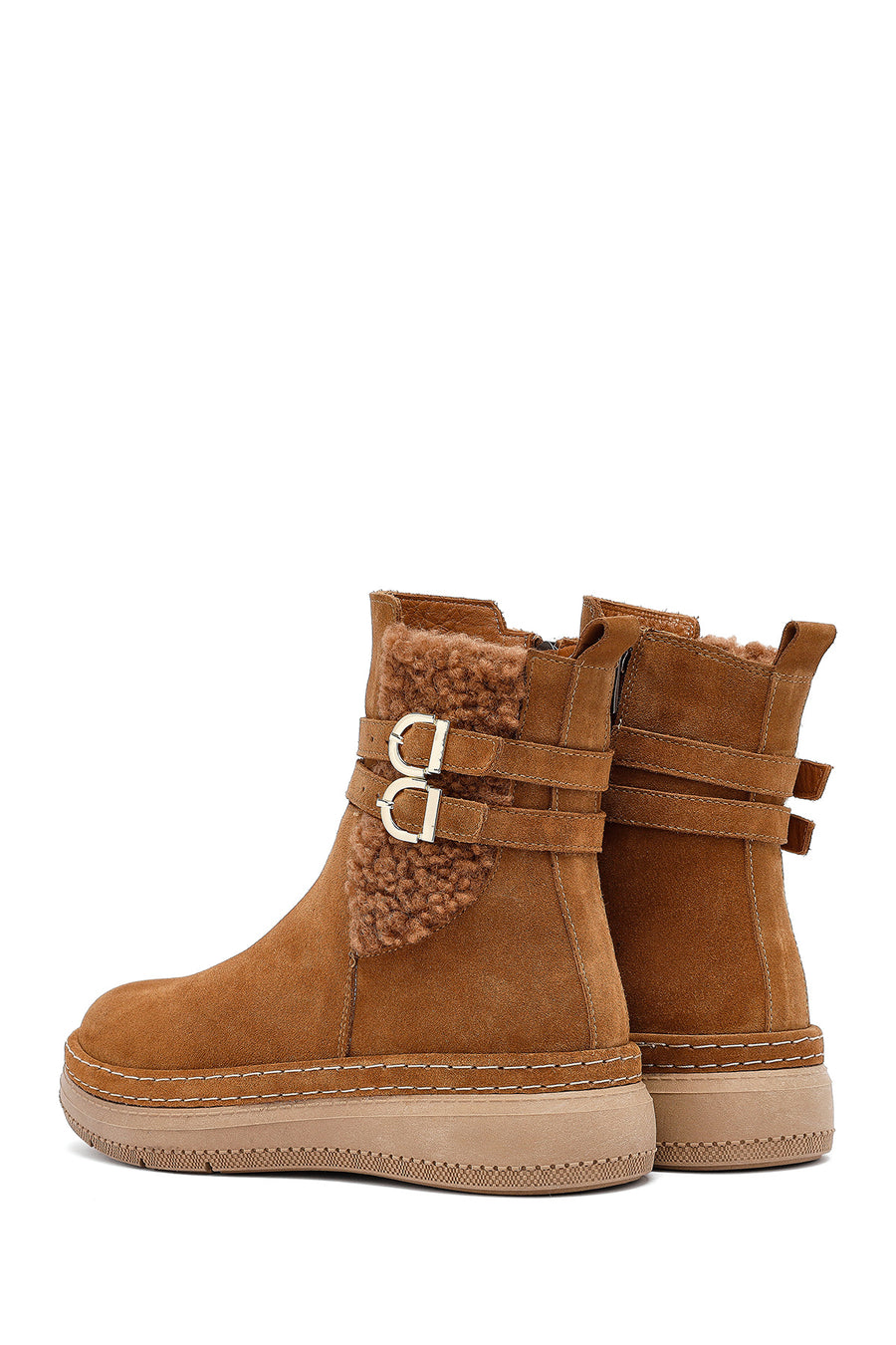 Woman Tan Zippered Suede Leather Teddy Bot