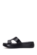 Woman Black Thick-Soled Leather Slipper | Derimod