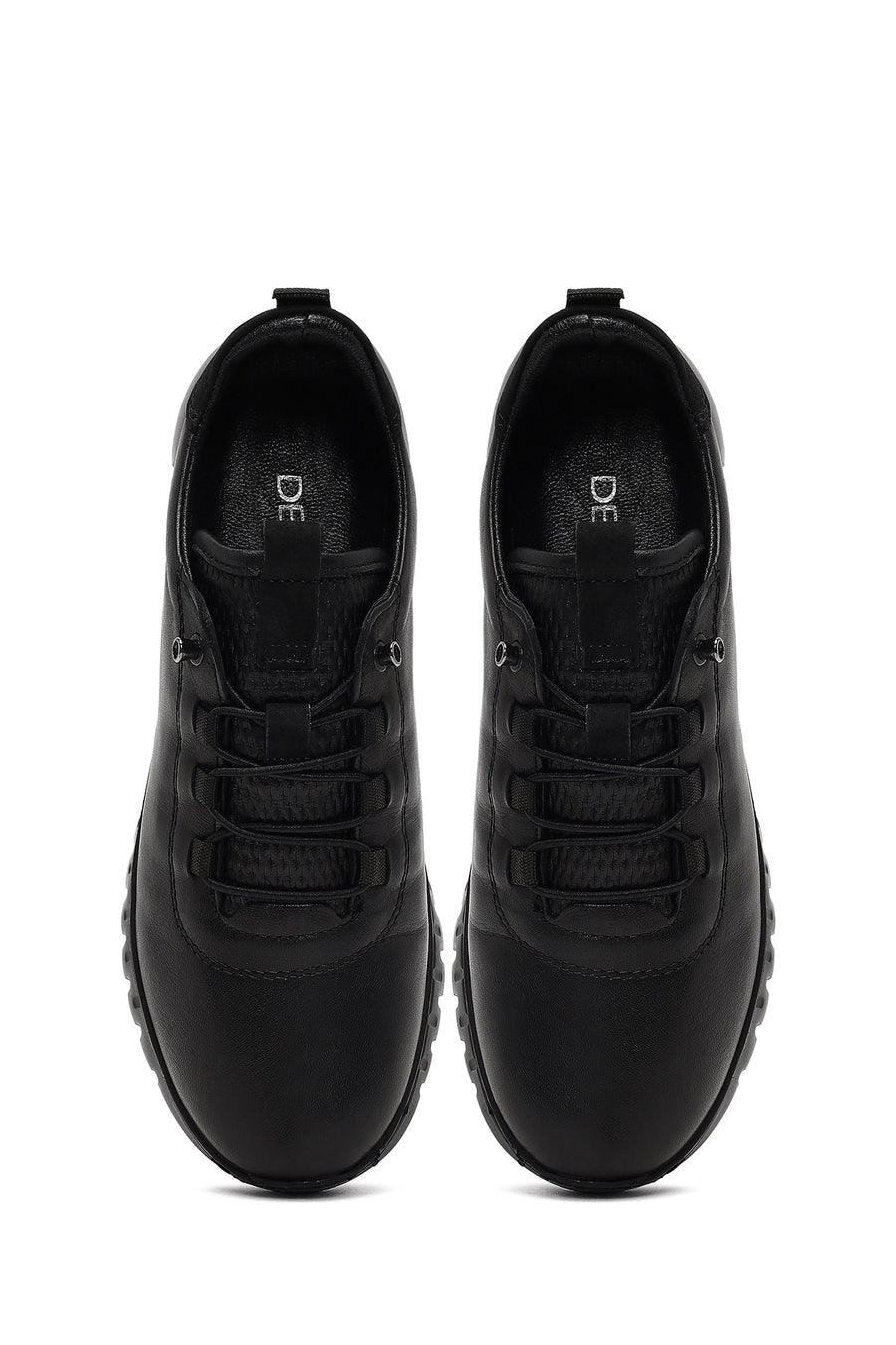 Kadın Siyah Bağcıklı Deri Sneaker