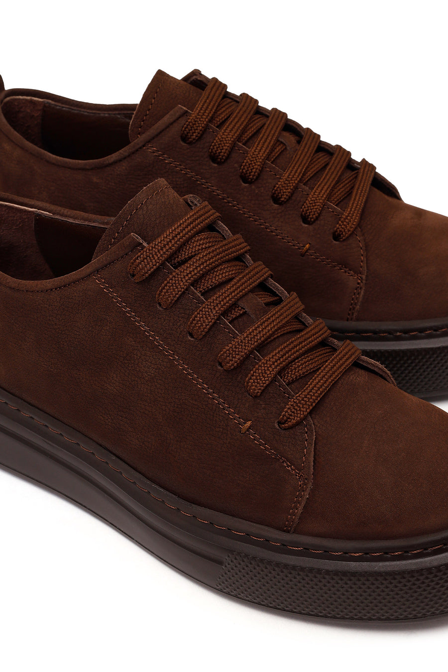 Erkek Kahverengi Bağcıklı Kalın Tabanlı Nubuk Deri Sneaker