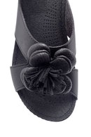 Women's Flower Detailed Slippers | Derimod