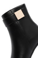 Women's Black Accessory Detailed Zippered Thick Heeled Boots | Derimod