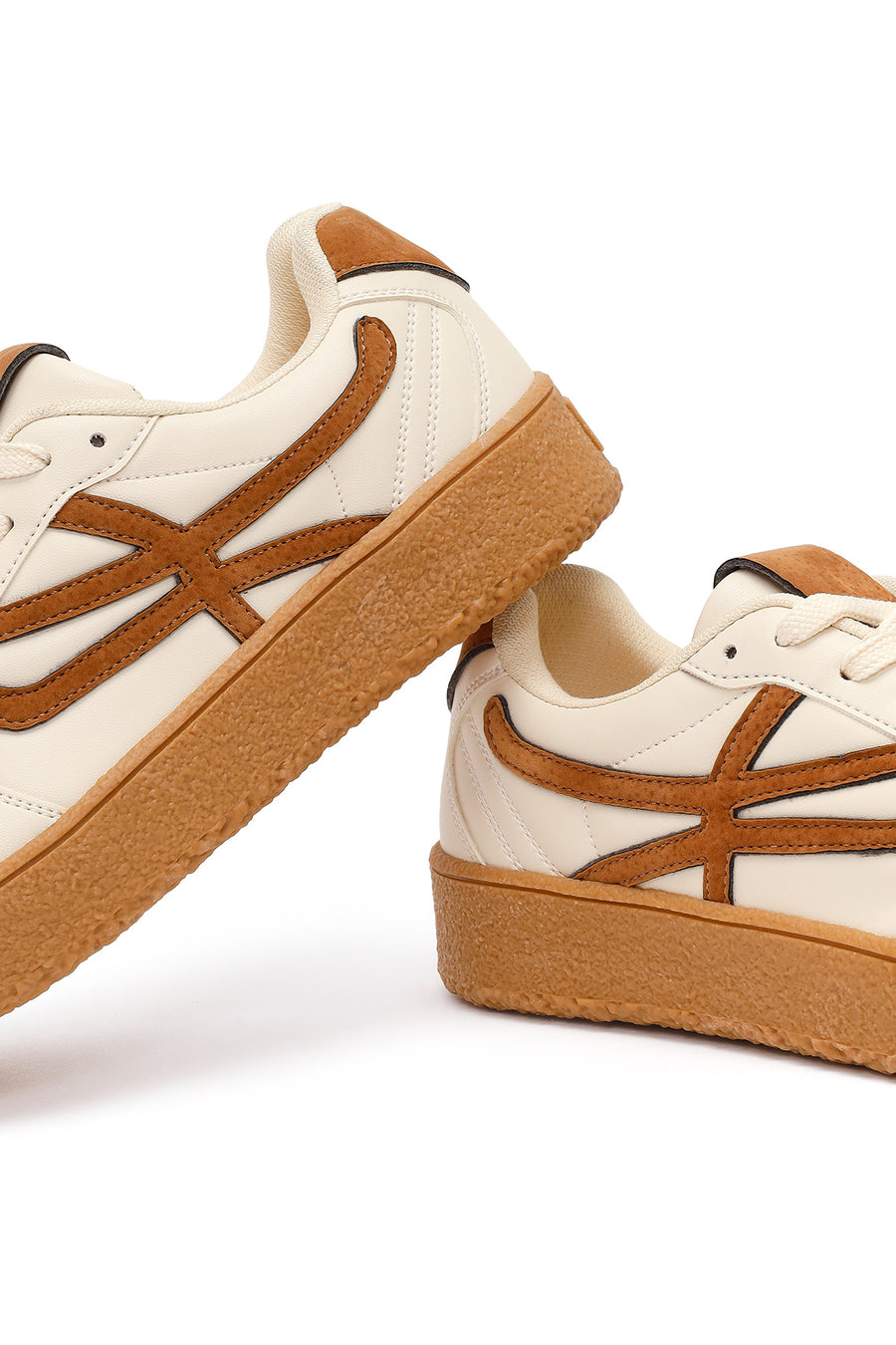Kadın Bej Bağcıklı Sneaker