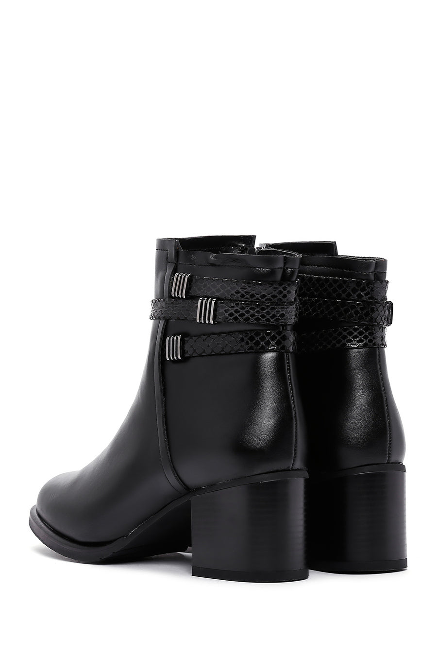 Woman Black Zip Closure Chunky-Heel Boots