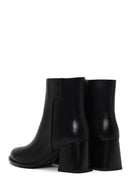 Woman Black Zip Closure Thick-Heeled Leather Boots | Derimod