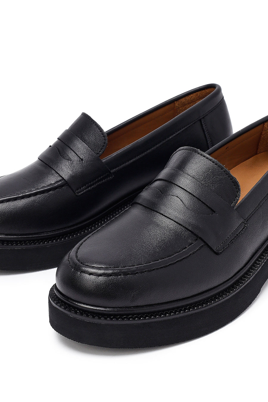 Woman Black Leather Masculine Loafer