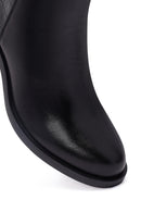 Woman Black Zip Closure Short Thick-Heeled Leather Boots | Derimod