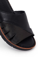 Woman Black Leather Comfort Slipper | Derimod