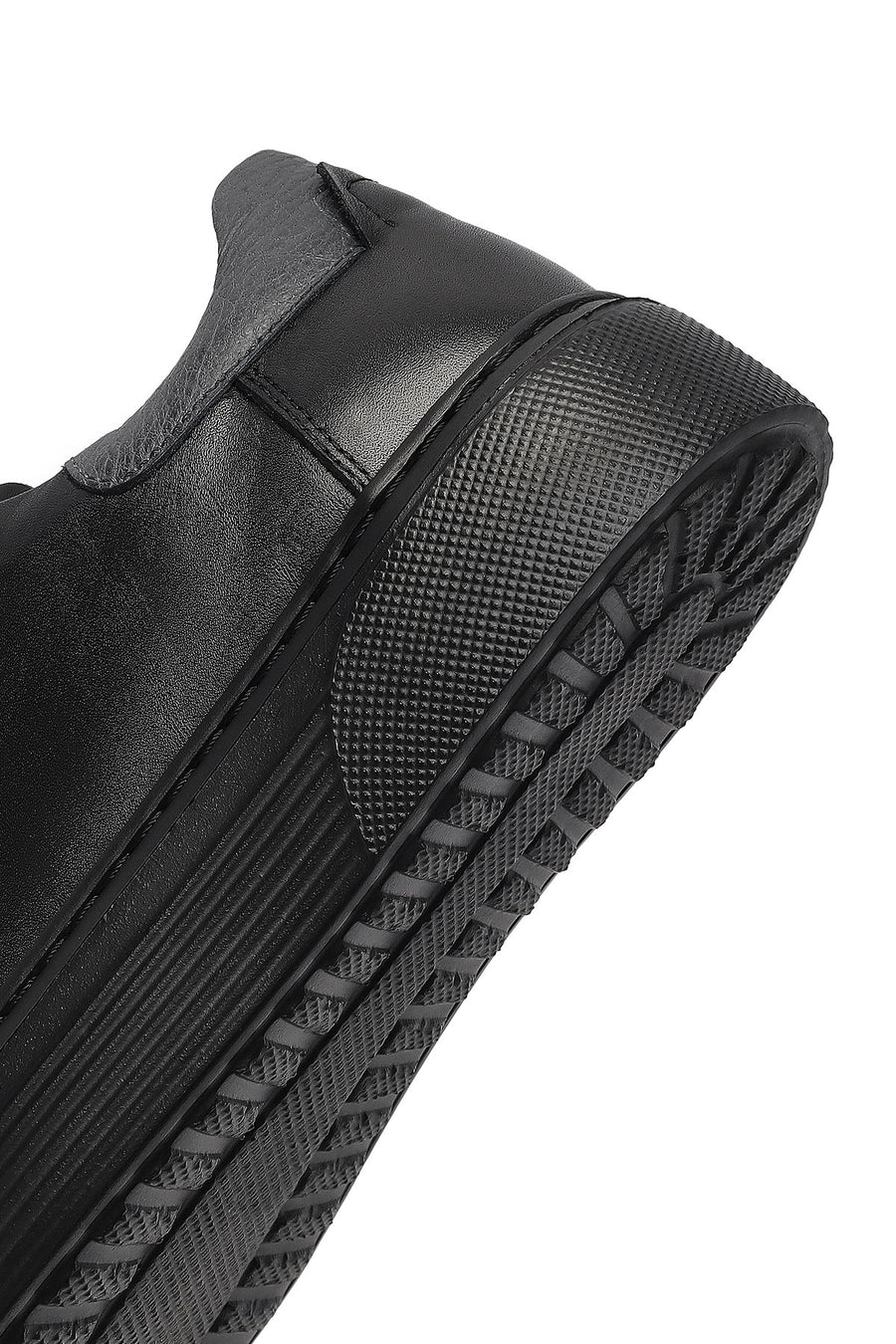 Erkek Siyah Bağcıklı Kalın Tabanlı Deri Sneaker