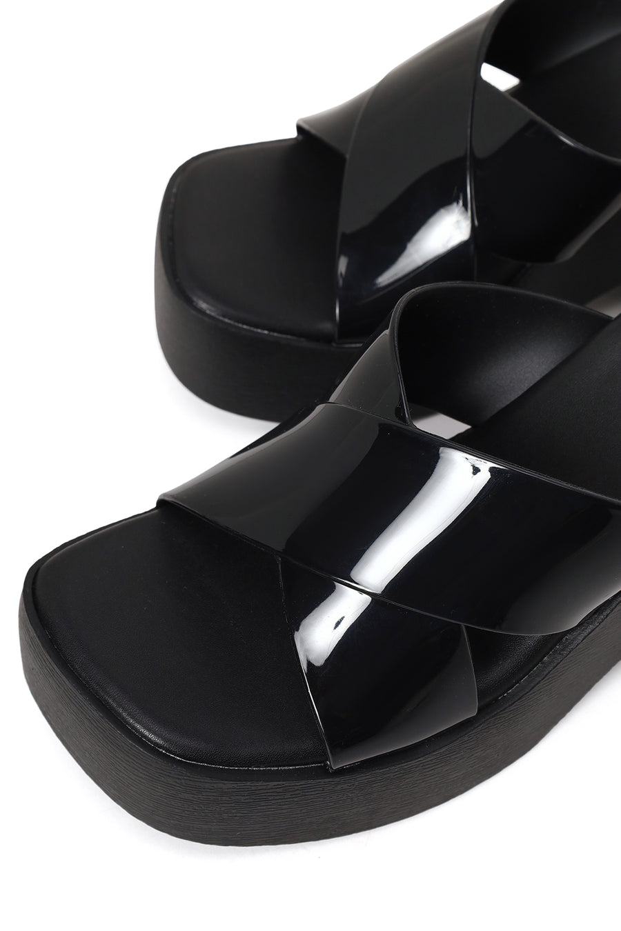 Woman Black Chunky-heeled Platform Jelly Slippers