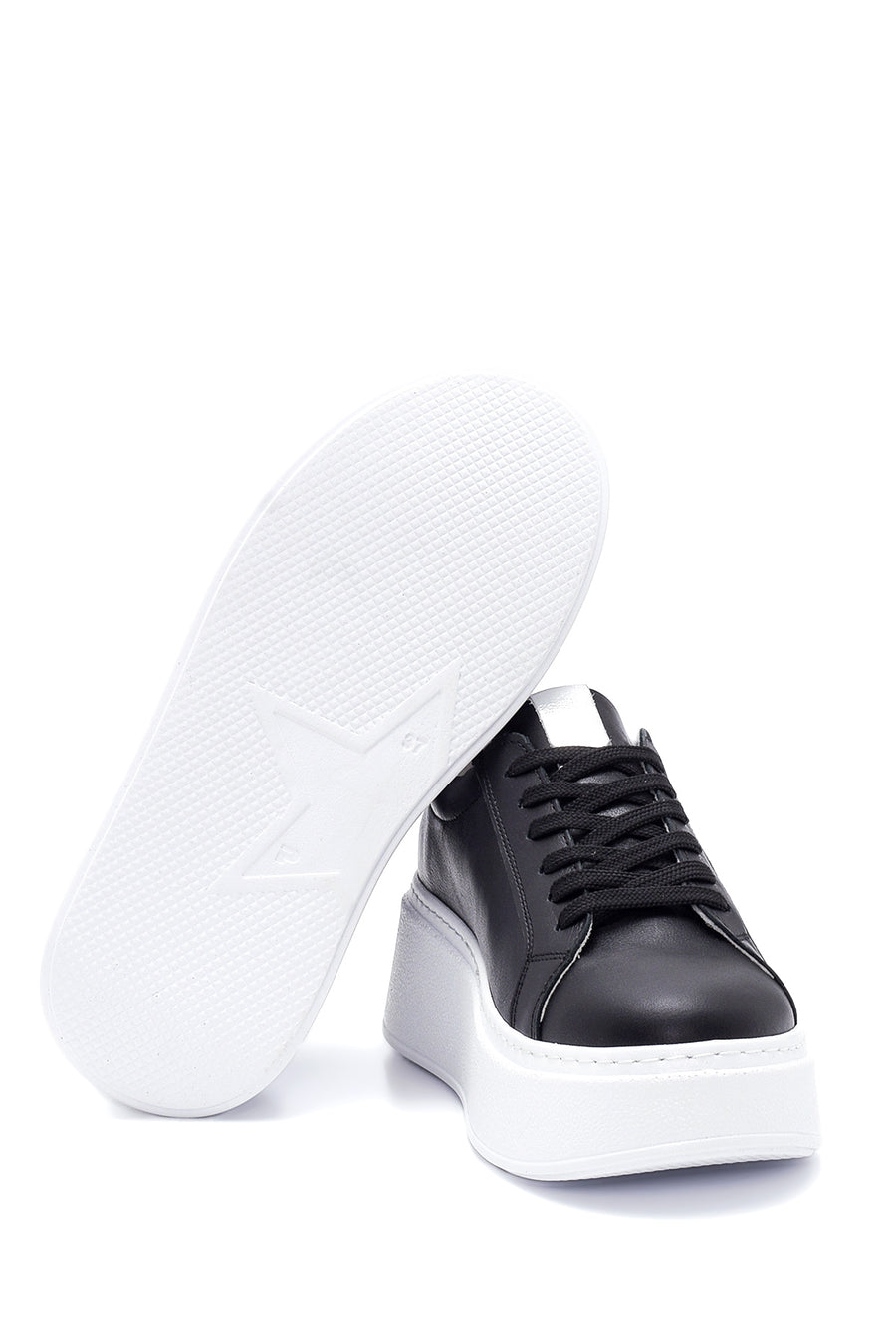 Kadın Siyah Deri Kalın Tabanlı Sneaker