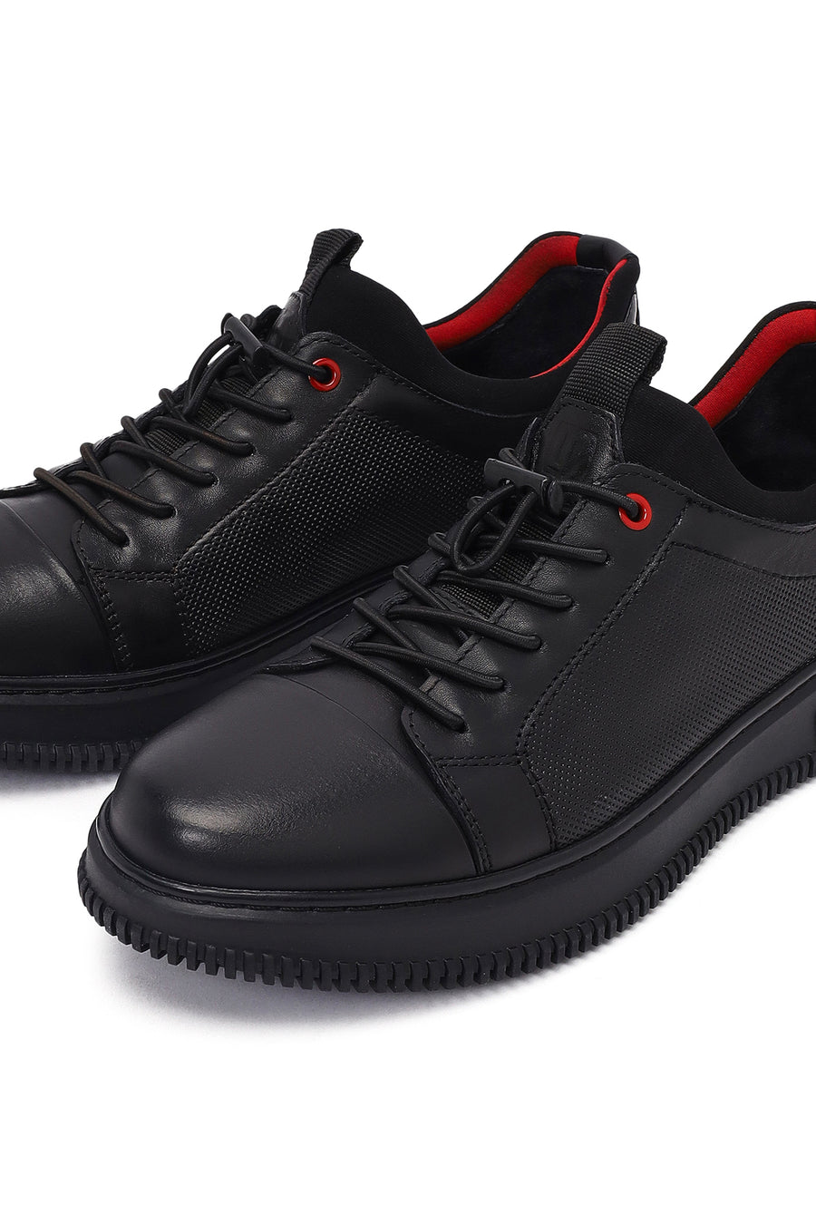 Erkek Siyah Bağcıklı Deri Sneaker