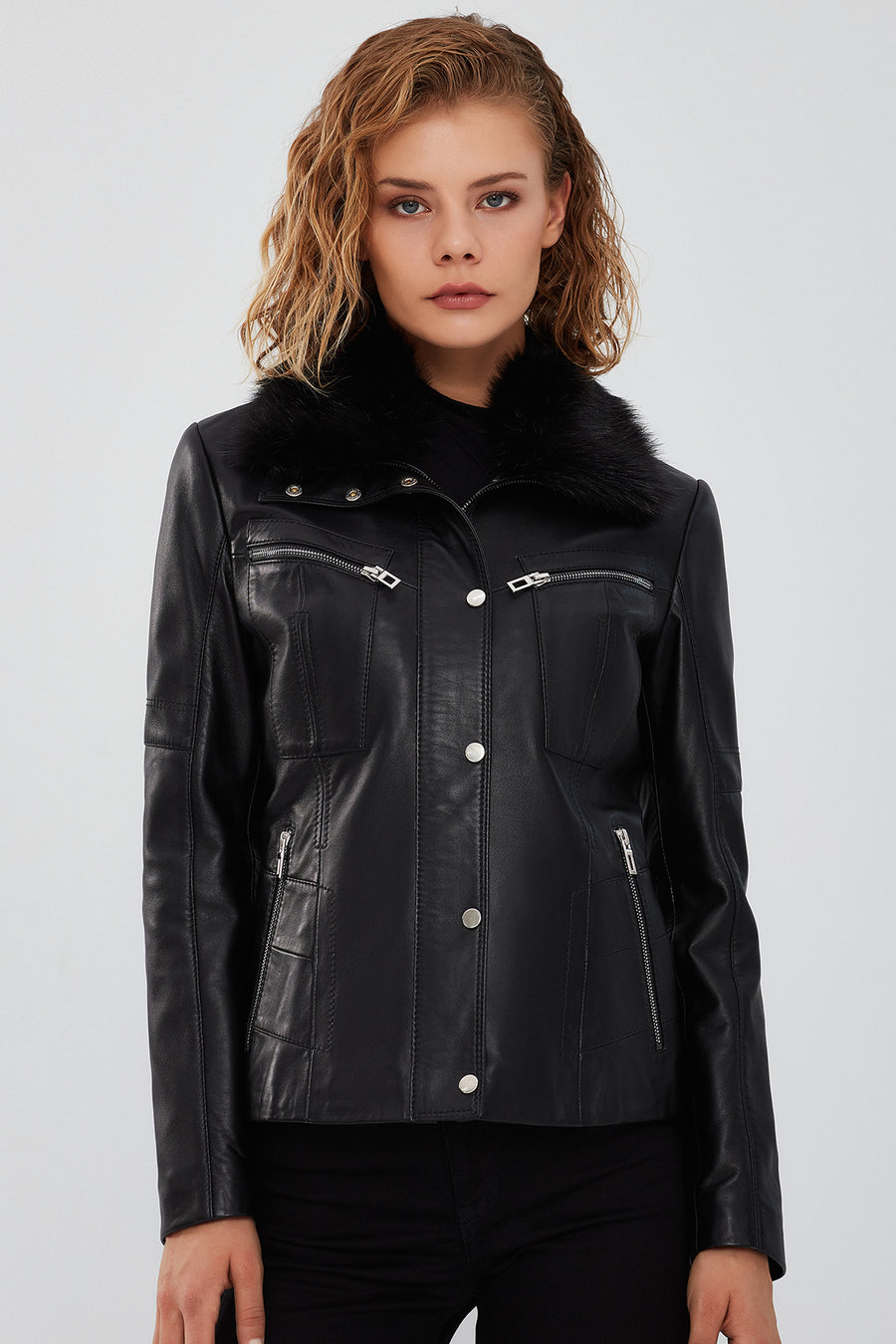 Vivien Women's Black Fur Collar Leather Jacket 23WGE51251M | Derimod