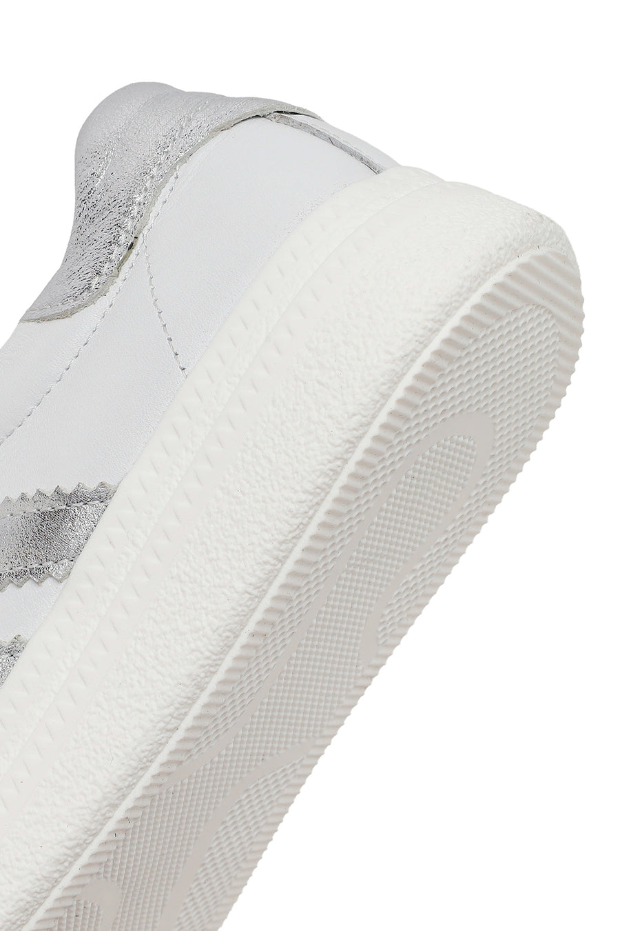 Kadın Beyaz Bağcıklı Deri Sneaker