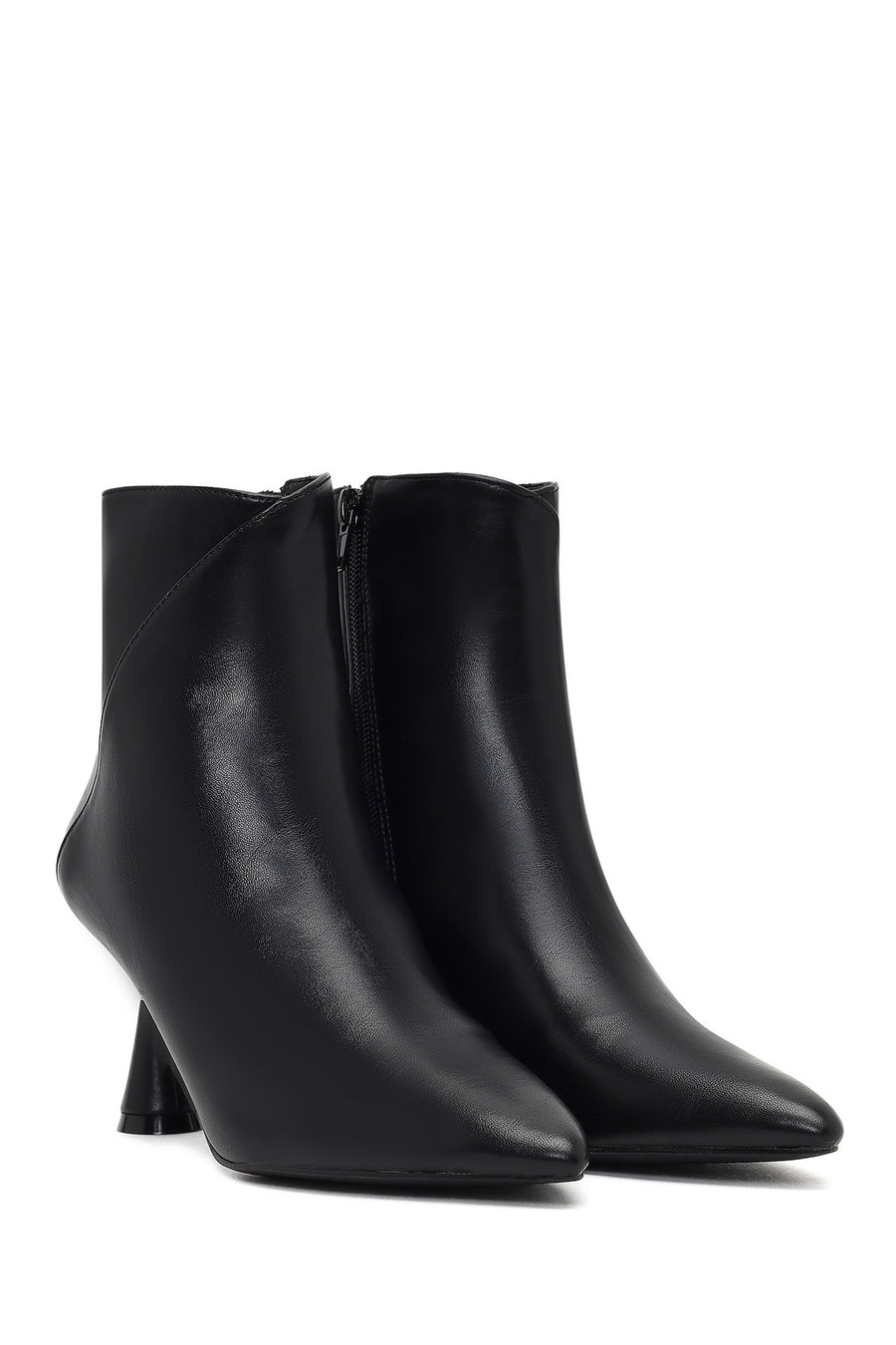 Women's Black Zippered Stone Detailed Heeled Boot