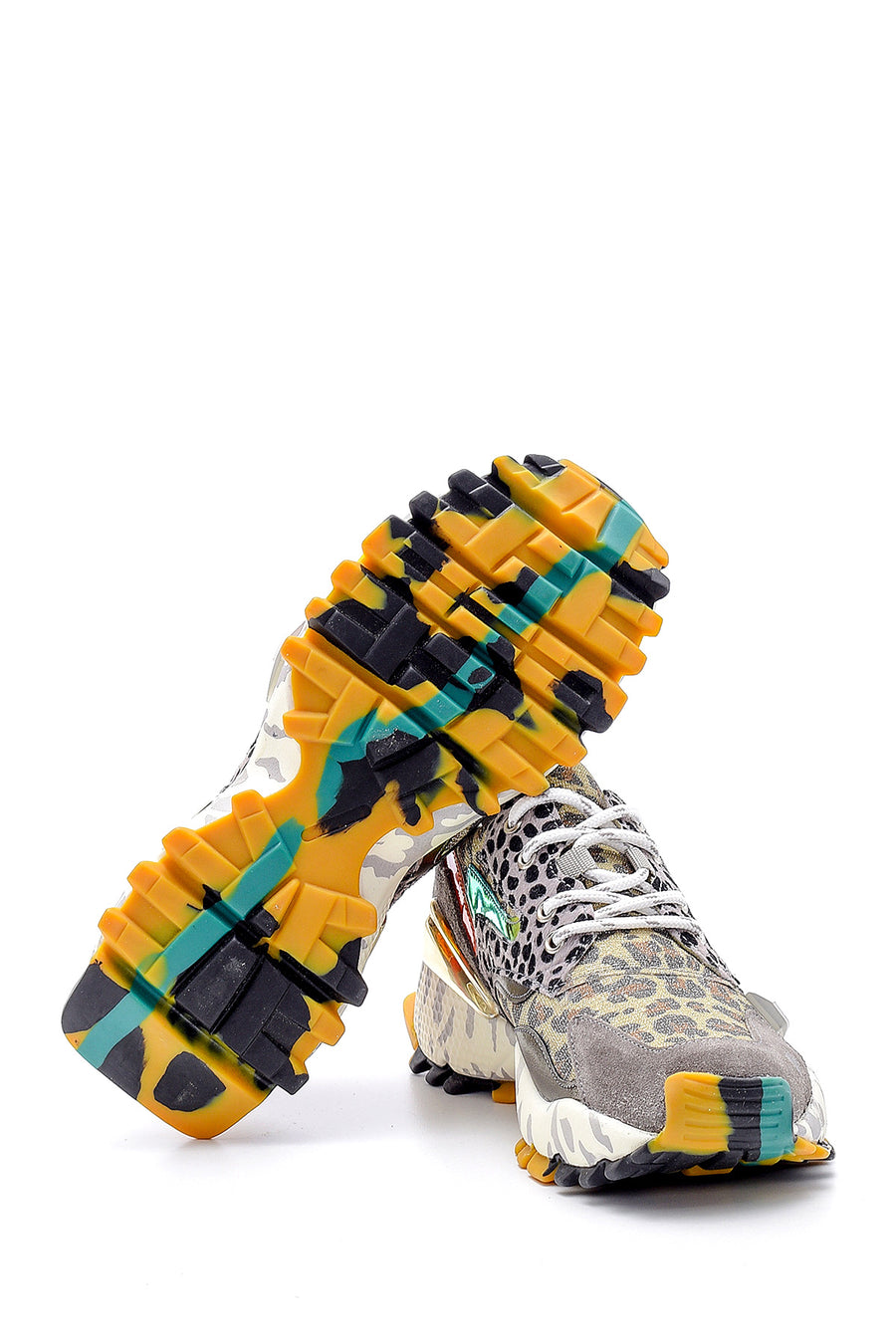women sneakers