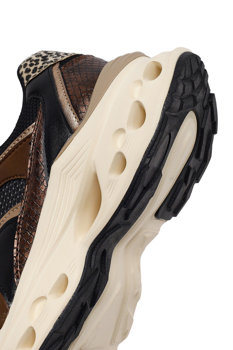 Woman Brown Lace-Up Chunky Sneaker