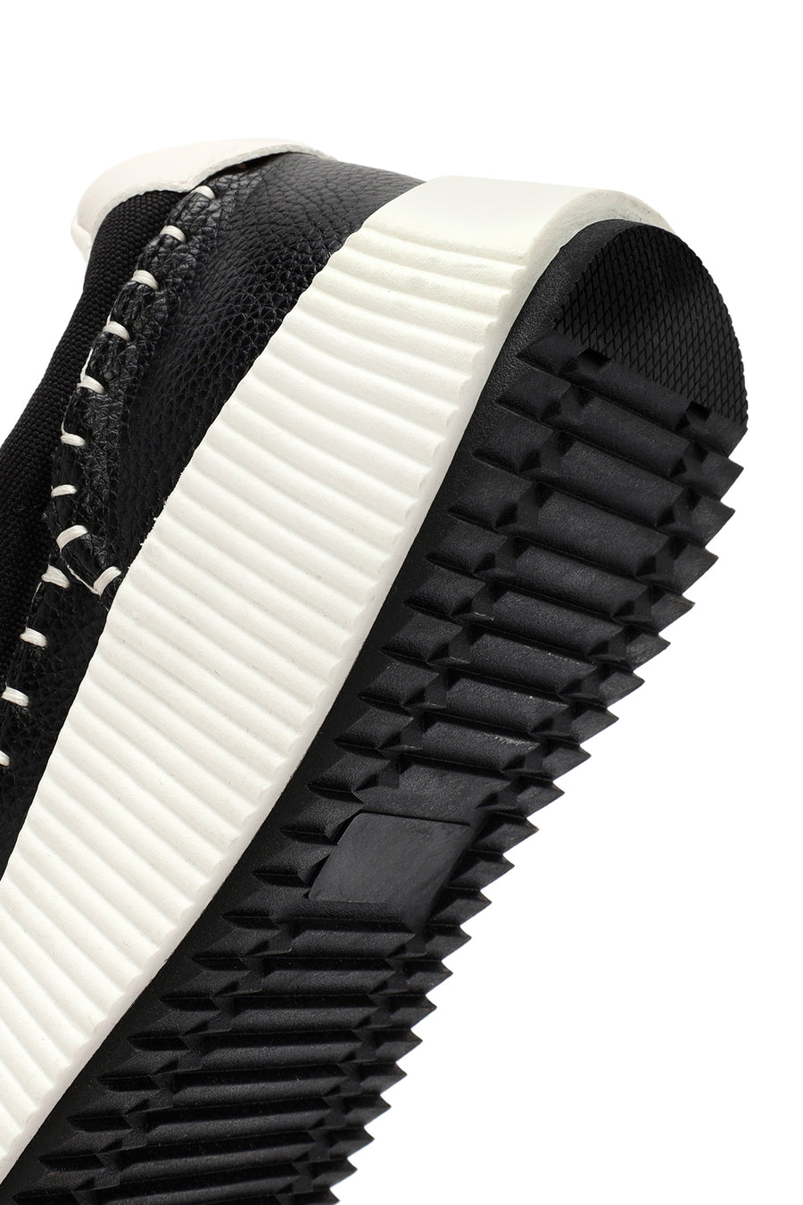 Kadın Siyah Bağcıklı Deri Sneaker