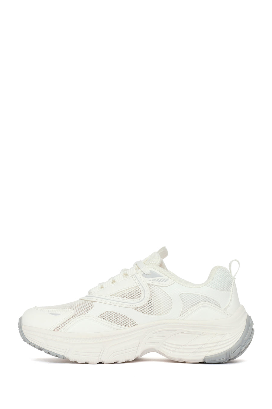 Kadın Beyaz Bağcıklı Kalın Tabanlı Charmlı Sneaker