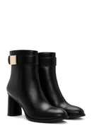 Women's Black Accessory Detailed Zippered Thick Heeled Boots | Derimod