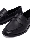 Woman Black Leather Loafers | Derimod