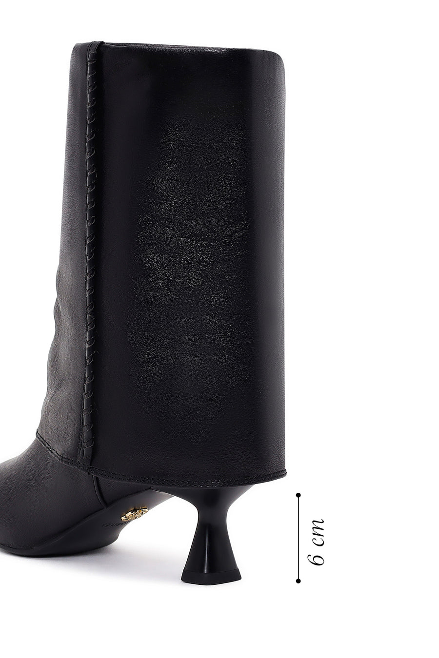 Woman Black Heeled Leather Boots