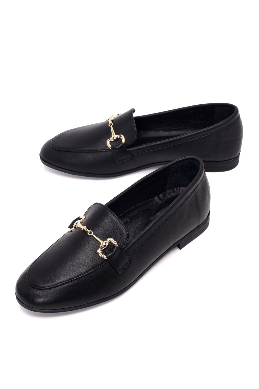 Woman Black Buckled Leather Classic Loafer
