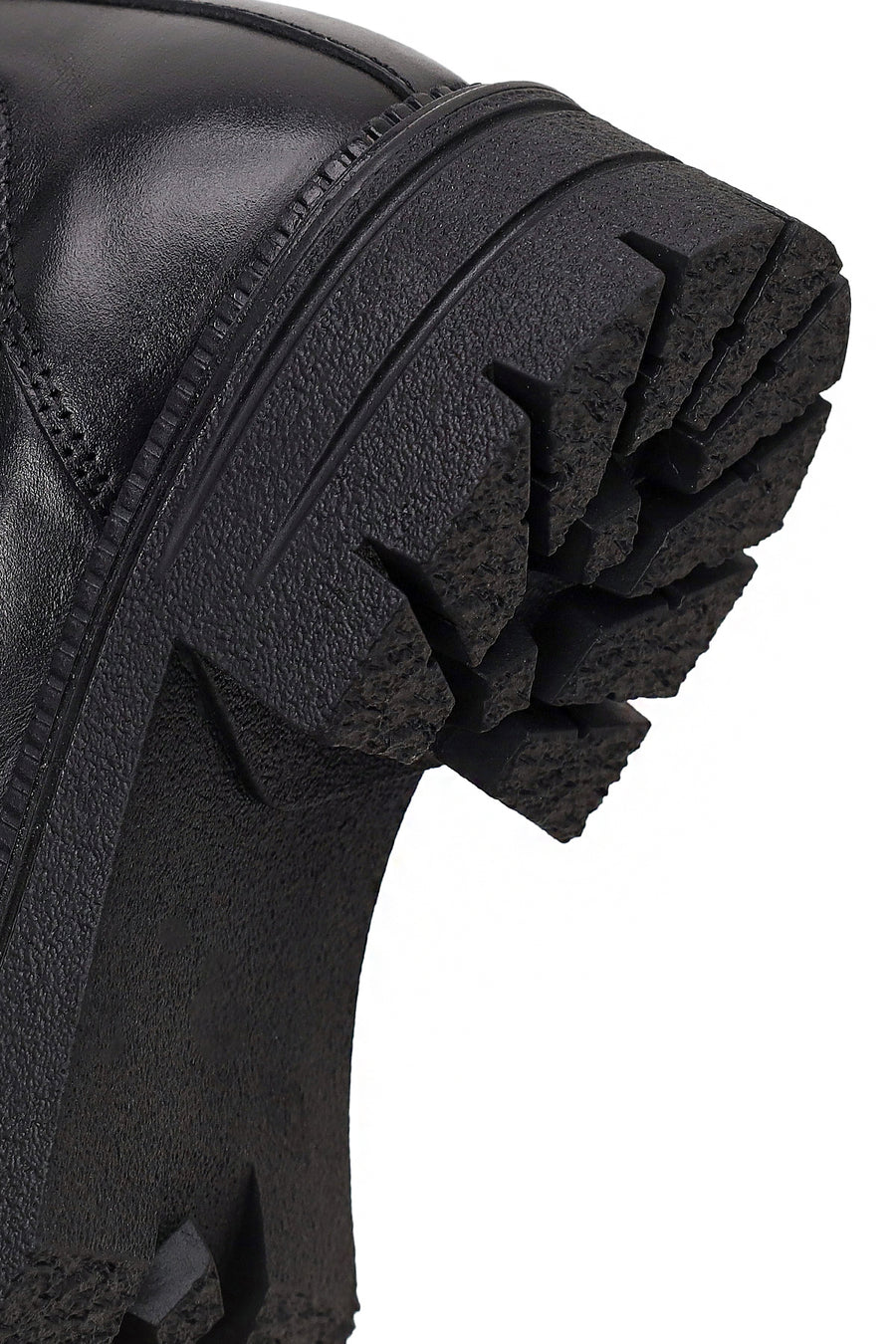 Woman Black Thick-Soled Leather Chelsea Boots