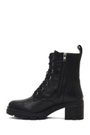 Woman Black Zip Closure Thick-Heeled Leather Boots | Derimod