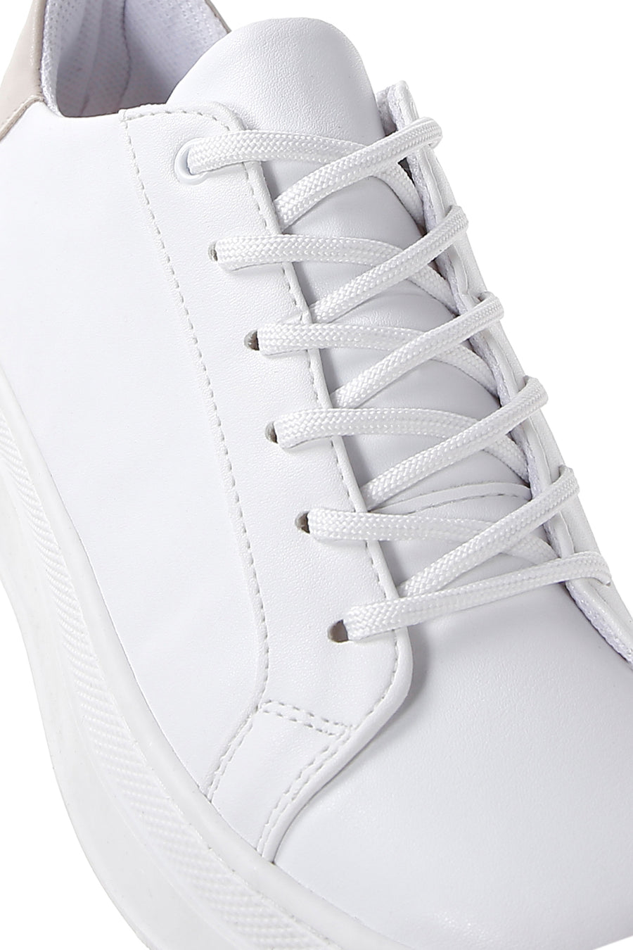 Kadın Beyaz Bağcıklı Sneaker