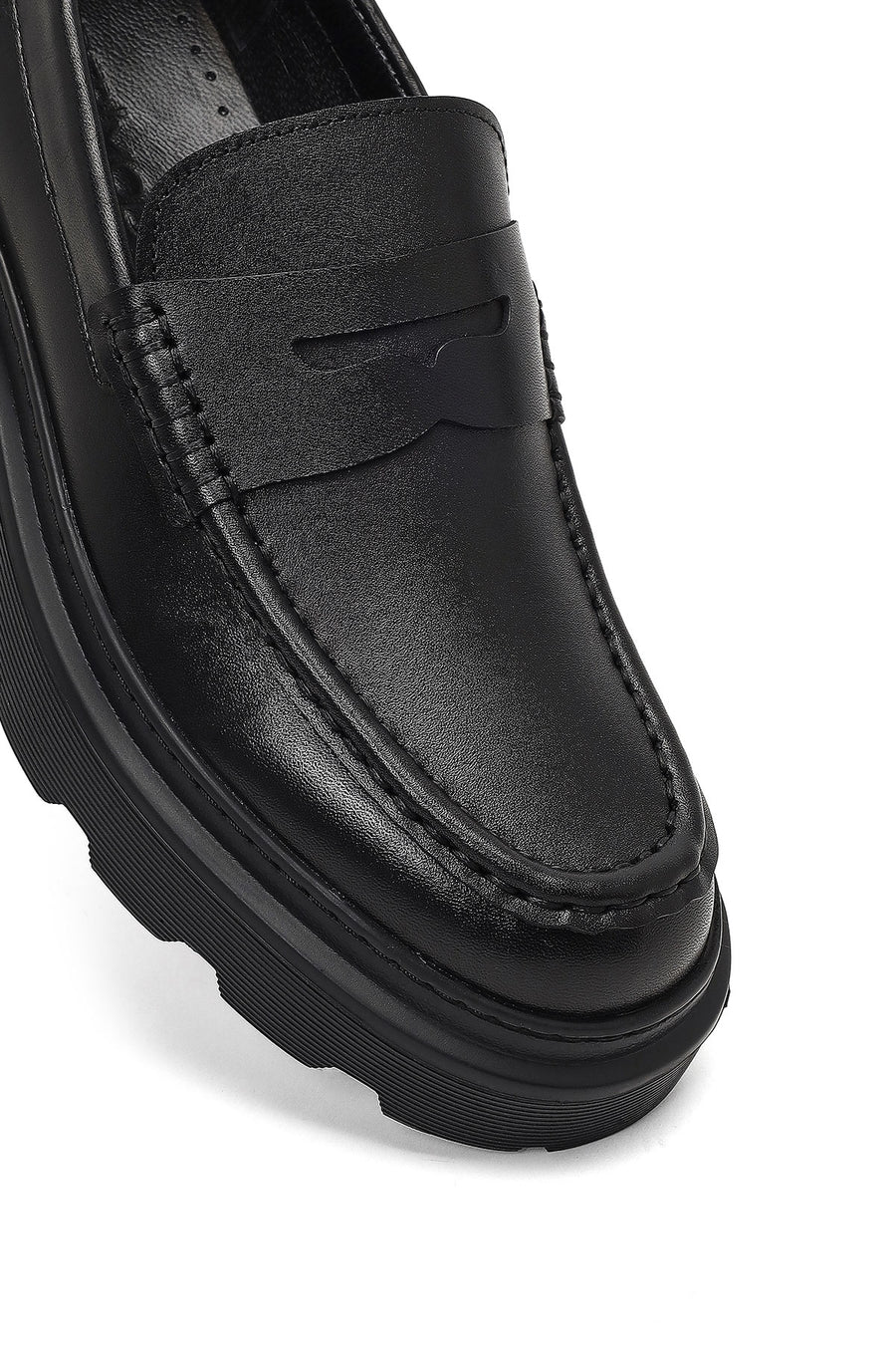 Men's Black Thick-Soled Leather Loafer