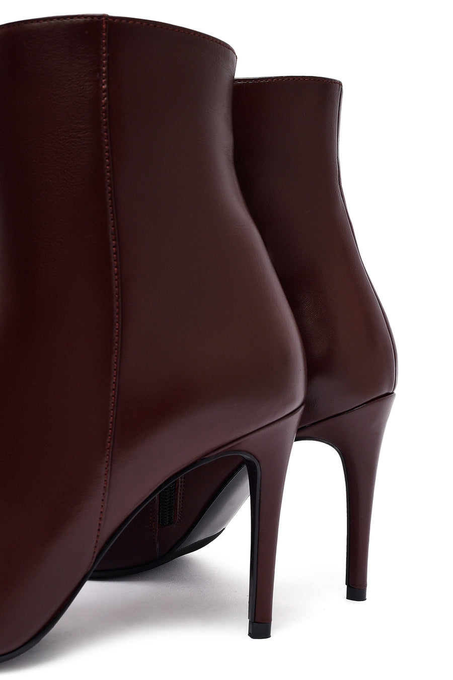 Woman Burgundy Zip Closure High Thin Heel Leather Boots