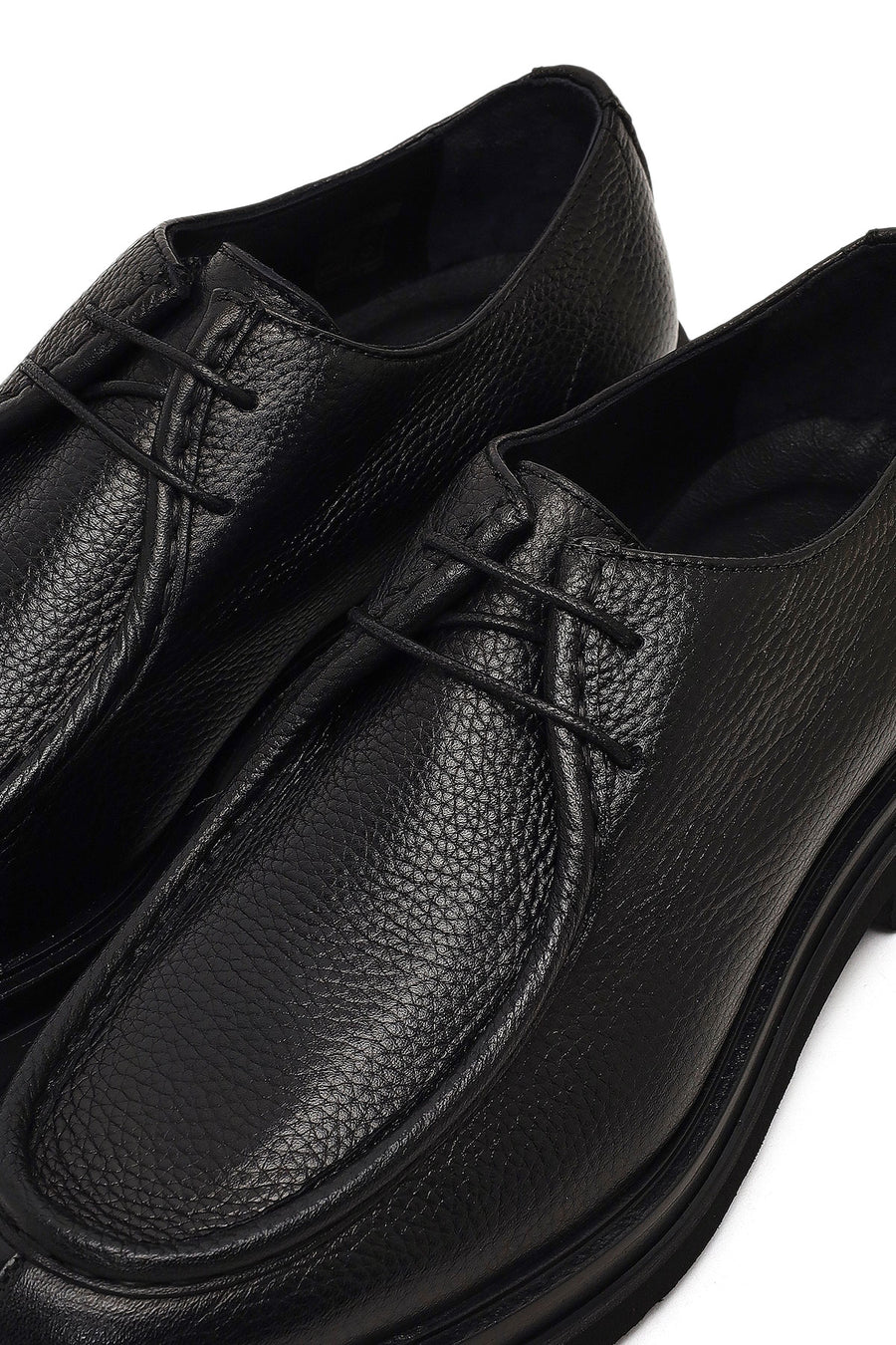 Male Black Lace-Up Thick-Soled Leather Casual Shoes