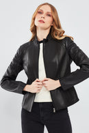 Riva Kadın Siyah Slim-Fit Kısa Deri Ceket | Derimod