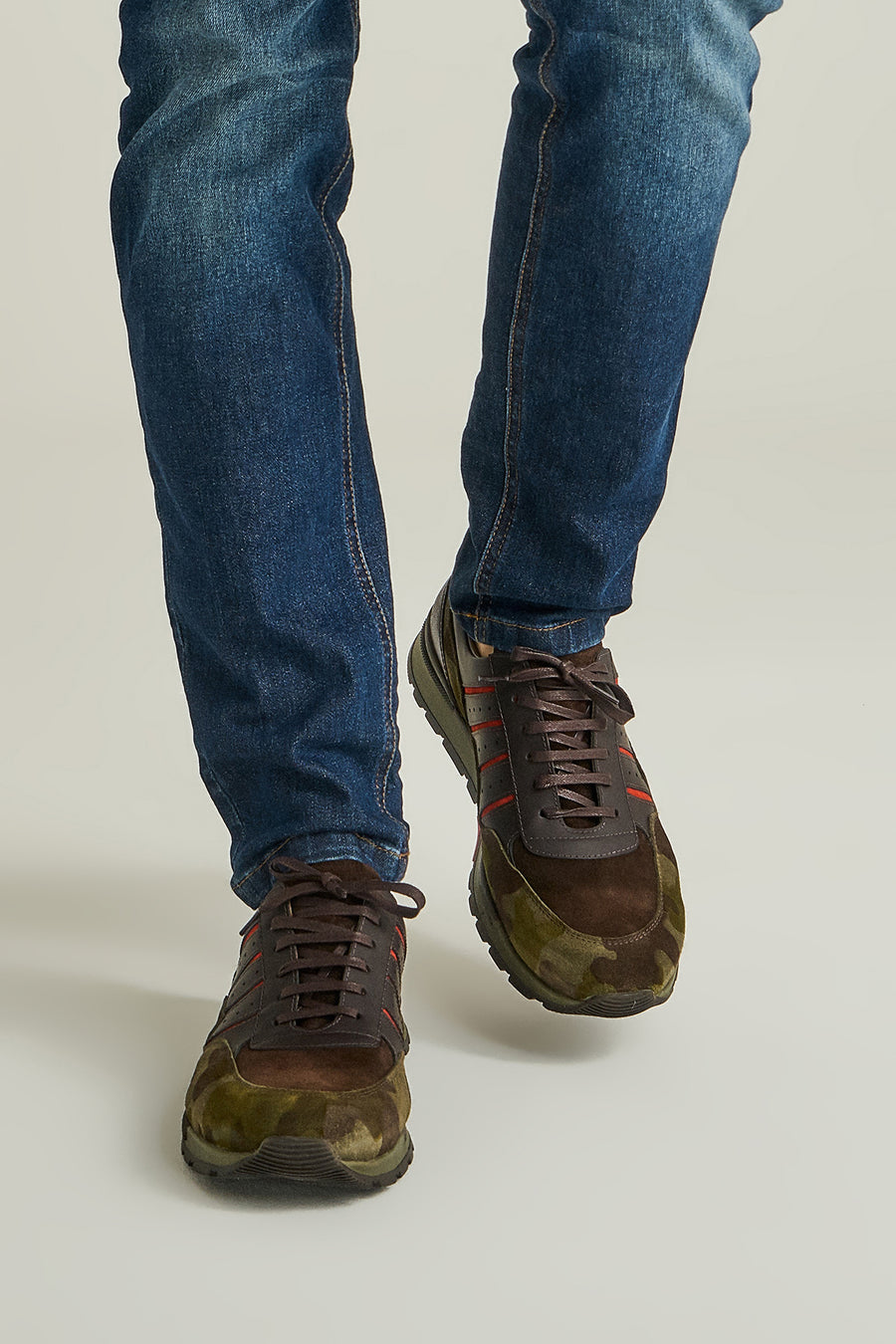 Men's Suede Sneaker