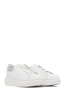 Woman White Laced Thick Sole Leather Sneakers | Derimod